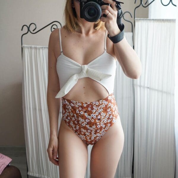 Chamomile Bikini. https://shop69.ge/wp-content/uploads/2022/08/Screen-Shot-2022-08-08-at-12.51.15.png Chamomile bikini 89.00 ₾